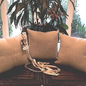 LIVE & LAUGH & LOVE ..3 PILLOWS NWT & PERFECT RAE DUNN! Also makes a GREAT GIFT!